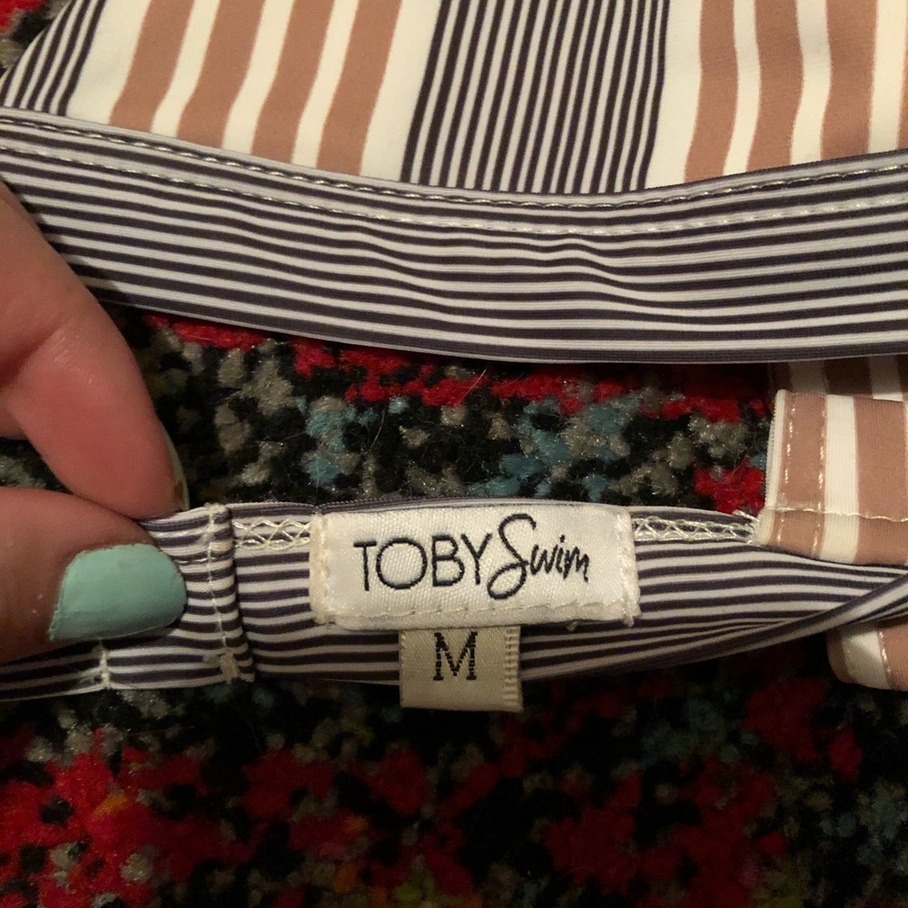 Toby Heart Ginger Top View 4